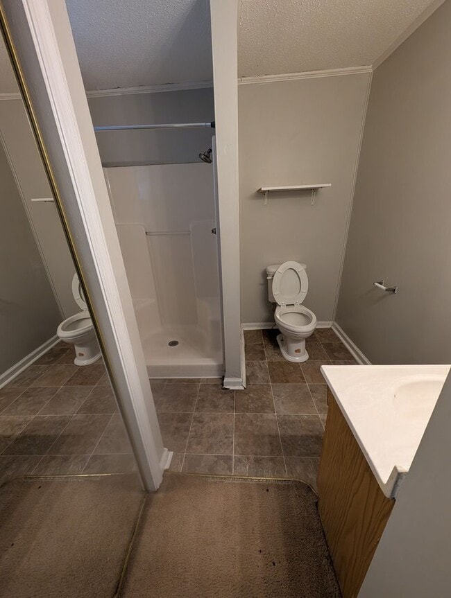 Photo - 1542 Burning Bush Rd