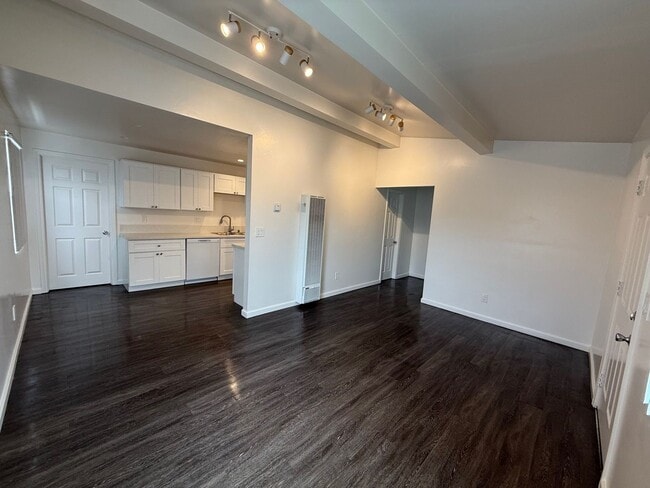 Photo - La Jolla Mesa Drive 1 Bed/1 Bath Unidad 5245