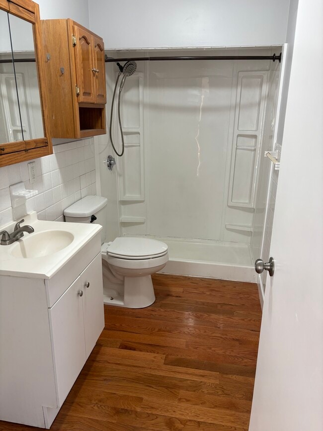 Photo - 11 Brierway Dr Unit B - Right