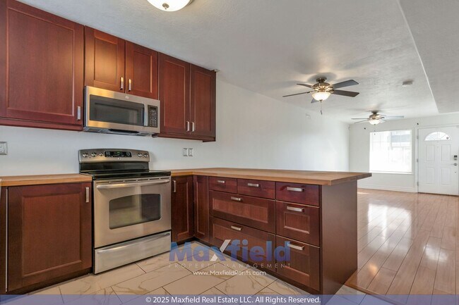 Photo - Salt Lake City - 3bd 2bth 3 Storey Home