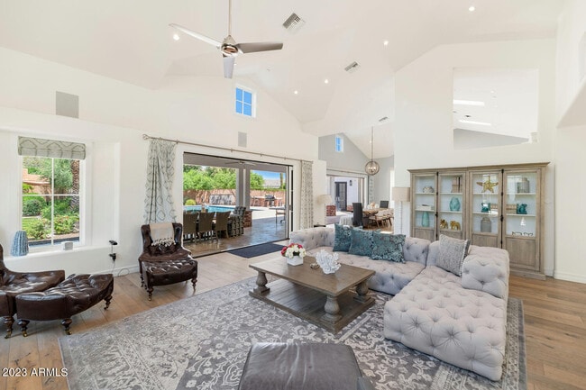 Photo - 4202 N 64th St