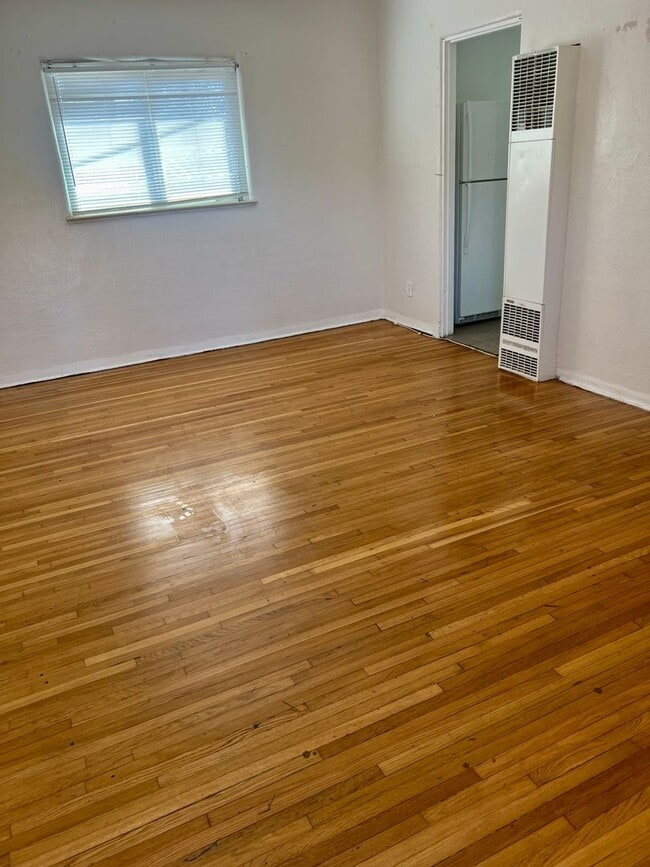 Photo - Carlisle Property Unit 1410 1/2 Carlisle BLVD SE