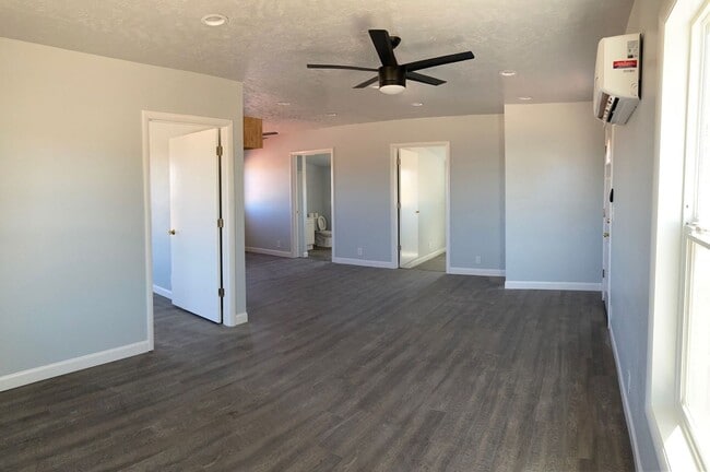 Photo - 24470 Ustick Rd
