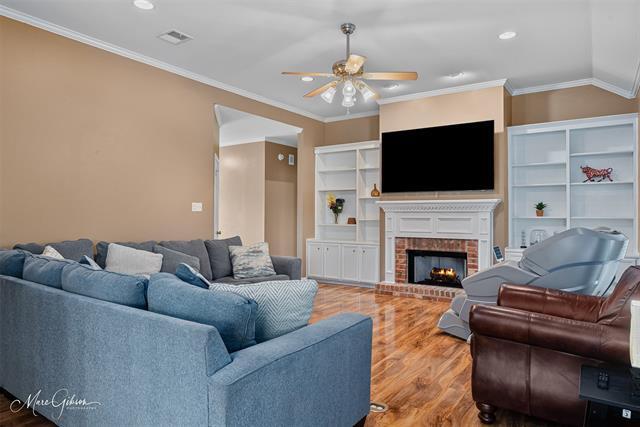 Photo - 3303 Colonial Dr