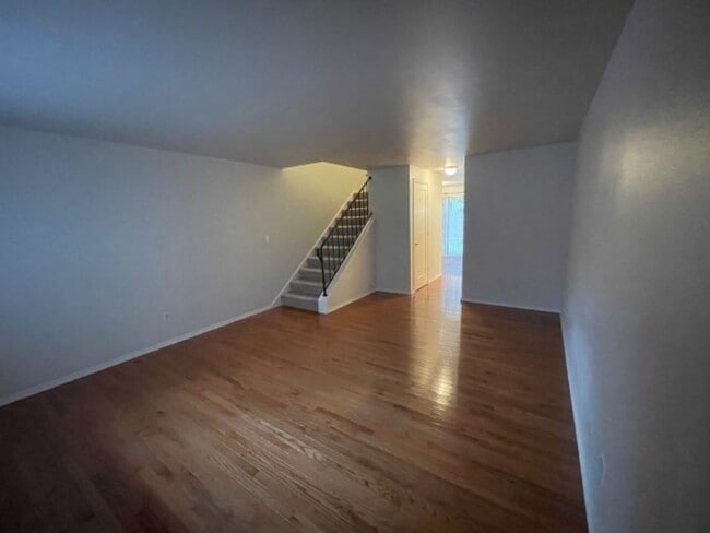 Photo - 2Bd/1.5Ba Lynnwood Townhouse