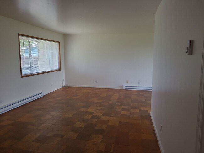 8912 Travis Dr Unidad 8912 A Travis Dr