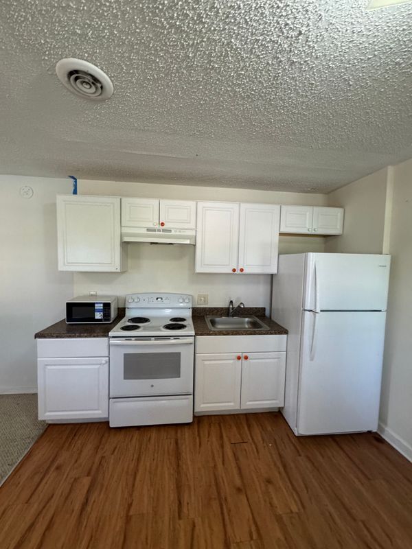 Photo - 3583 Midway Rd