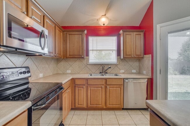 Photo - 311 Gainer Dr