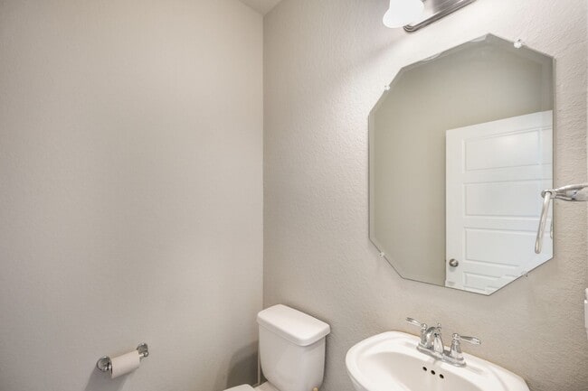 Photo - Spacious Gated Home Near La Cantera with Media Room