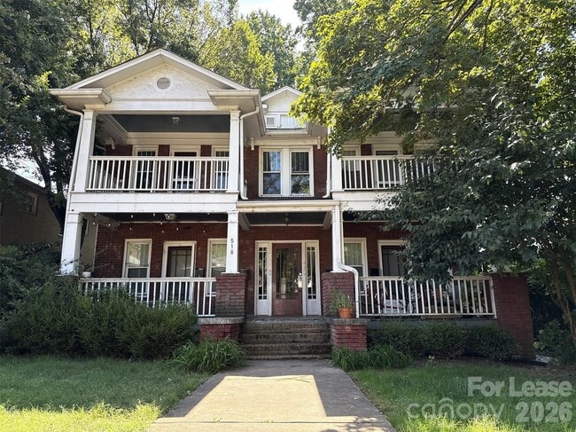 Building Photo - 518 Oakland Ave Unit 3