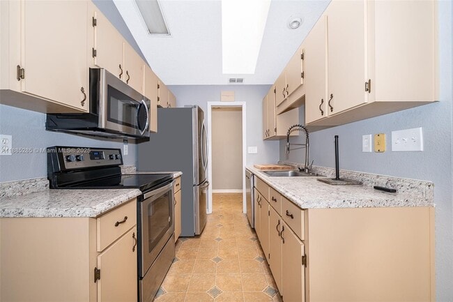 Photo - 1306 Vine St