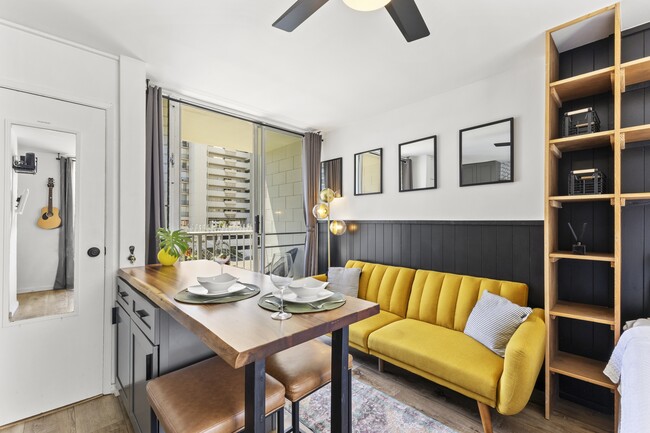 Photo - 249 Long Island St