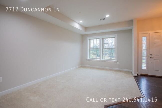 Photo - 7712 Duncannon Ln