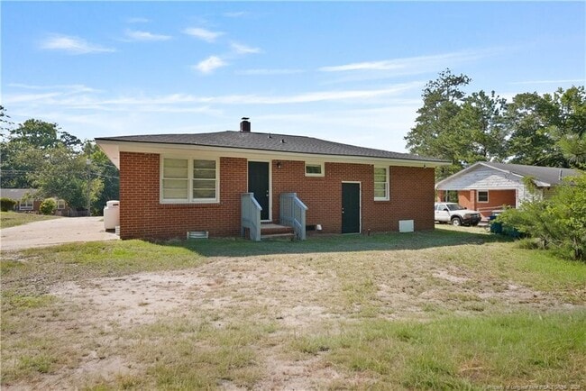 Photo - 709 Shambrey St