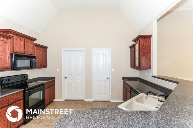 Photo - 2588 Pyramid Dr