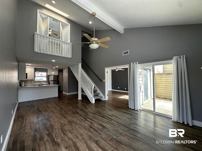 Photo - 200 Parma Dr