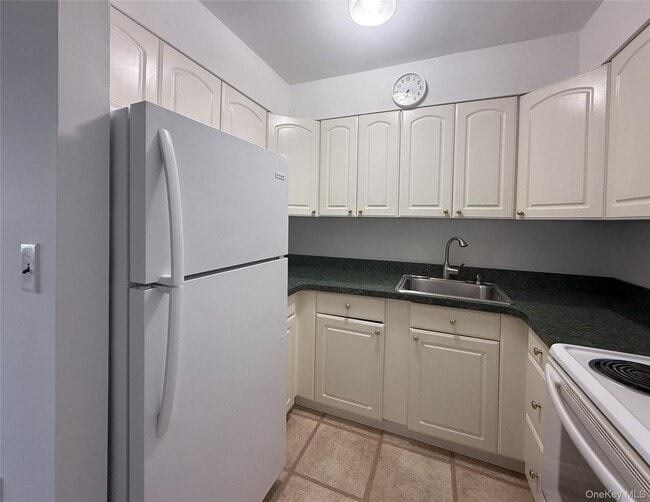 Photo - 1000 9th St Unit H61