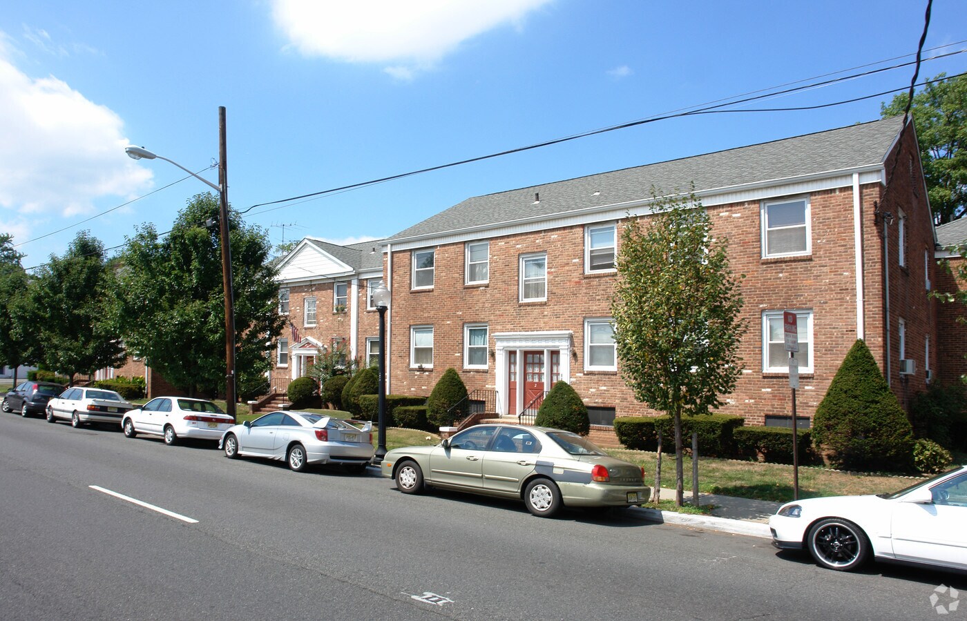 Photo - 117 E Westfield Ave