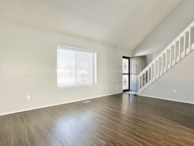 Photo - 3465 Kirkwood Dr