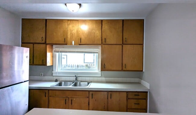 Photo - 1879 Fair Ave