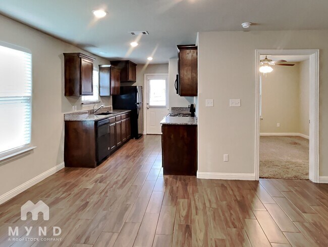 Photo - 763 Rolling Terrace Cir