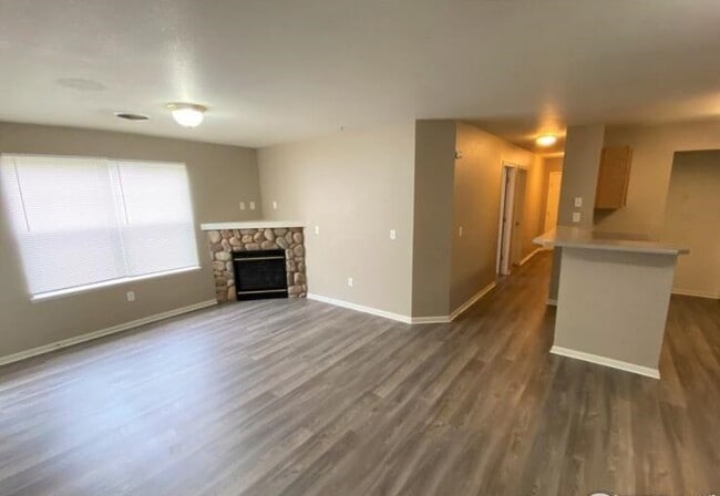 Photo - 2226 W Elizabeth St Unit C202