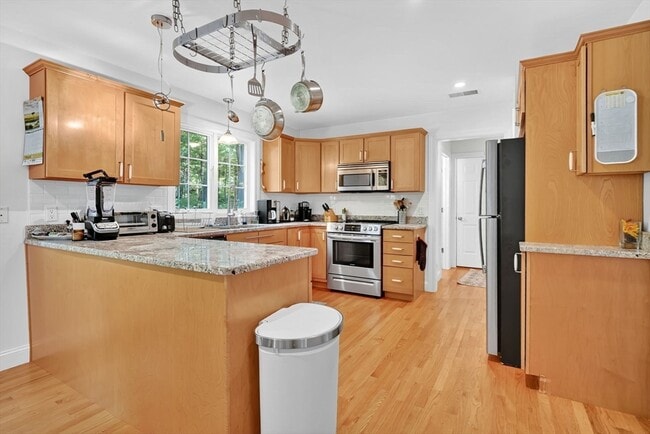 Photo - 49 Hydeville Rd