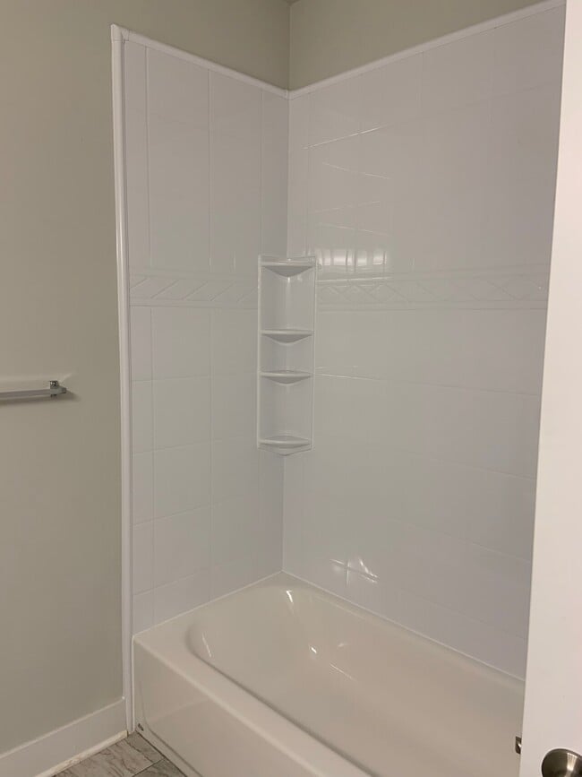 Photo - Crystal Pines Building 3 Unit 24