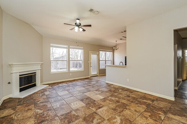 Photo - 3821 Willowick Cir