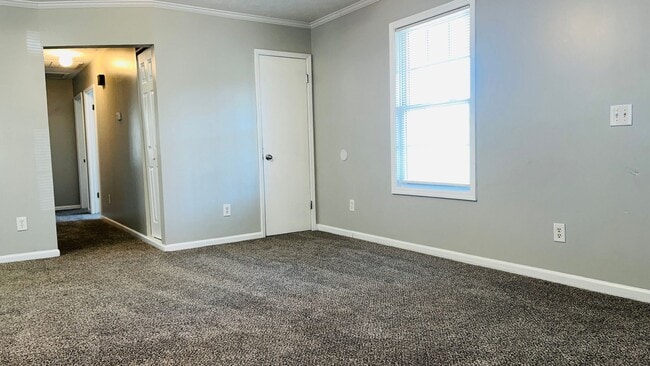 Photo - Completely updated 3 bedroom 2 bath home in Lagrange! Must see!