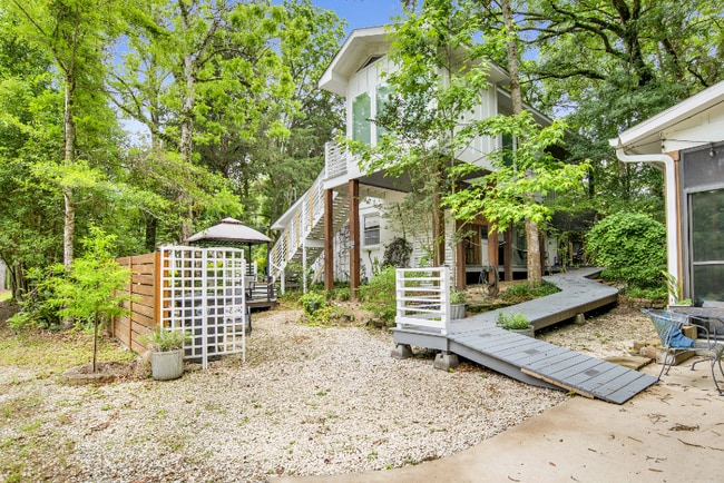 Photo - 571 Dogwood Ave