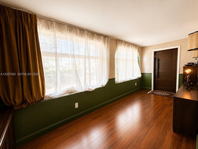 Photo - 1720 SW 11th Terrace