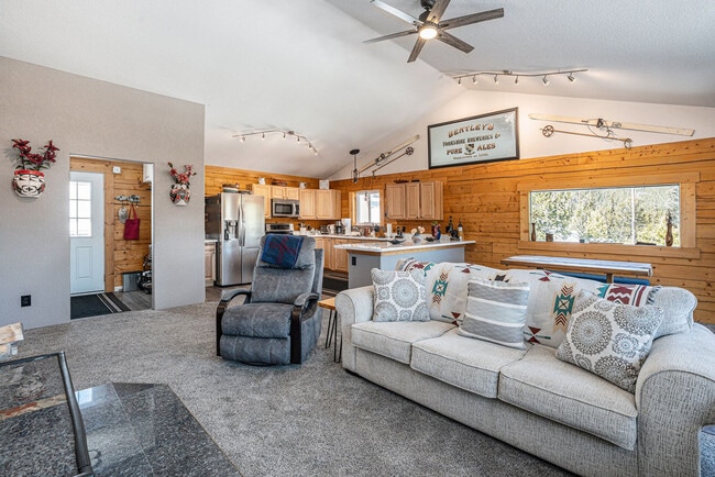 Photo - 1353 Alice Rd Unit ID1391270P