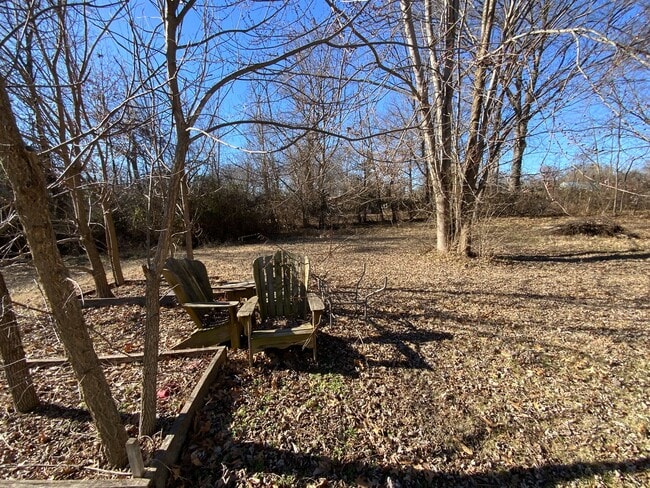 Photo - 1416 W Worley St Unit B