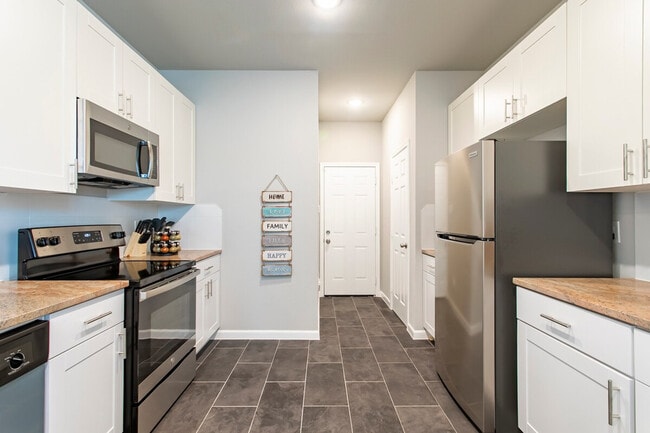 Photo - 200 E Rogers St Unit ID1056426P