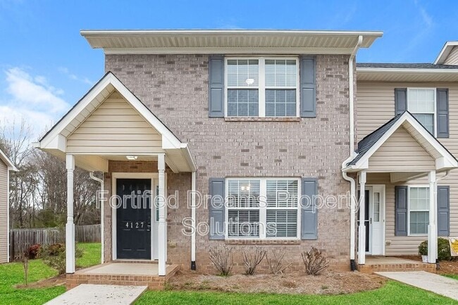 Photo - 4127 Bentley Dr House