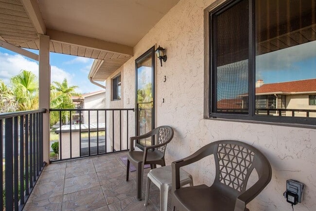 Photo - 9910 Eagles Point Cir Unit 3