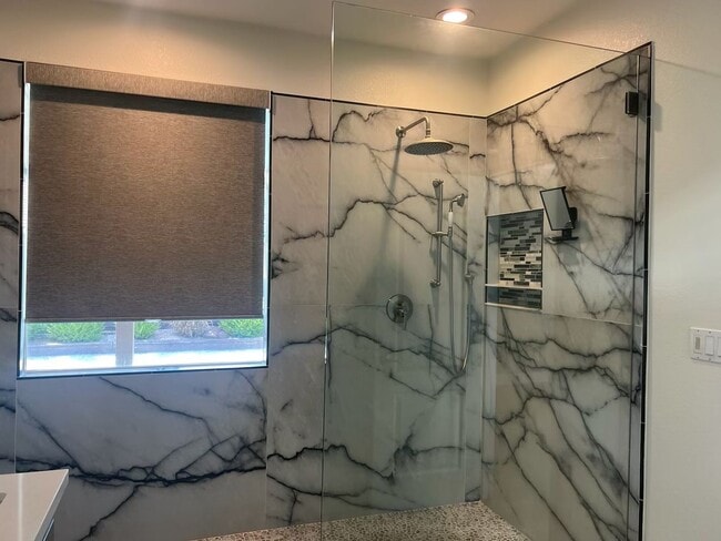 Photo - Charming 4-Bed, 2-Bath Single-Story Home f...