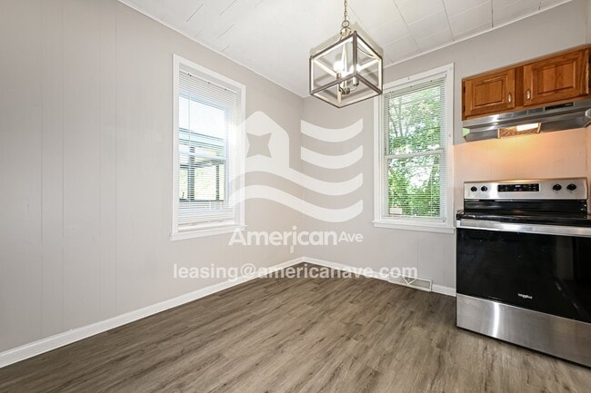 Photo - 1008 Hancock Ave