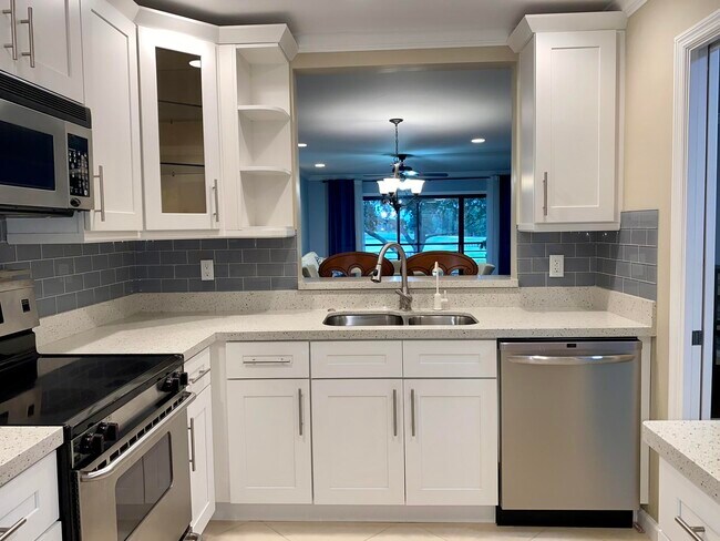 Photo - 2900 SW 22nd Cir Rental