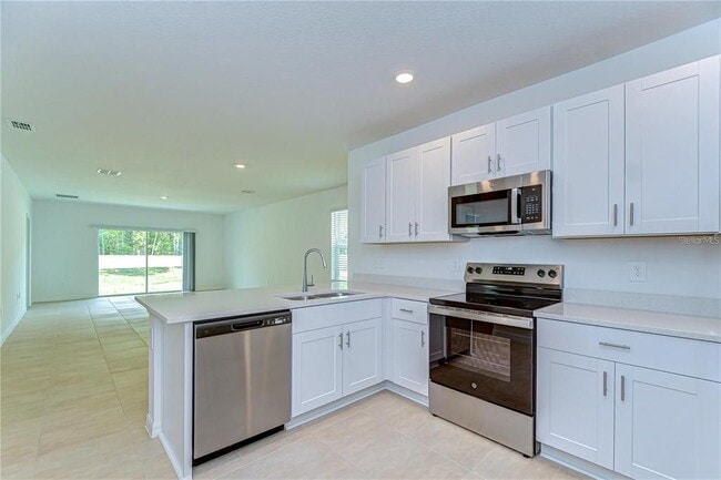 Photo - 13341 Tropical Breeze Wy