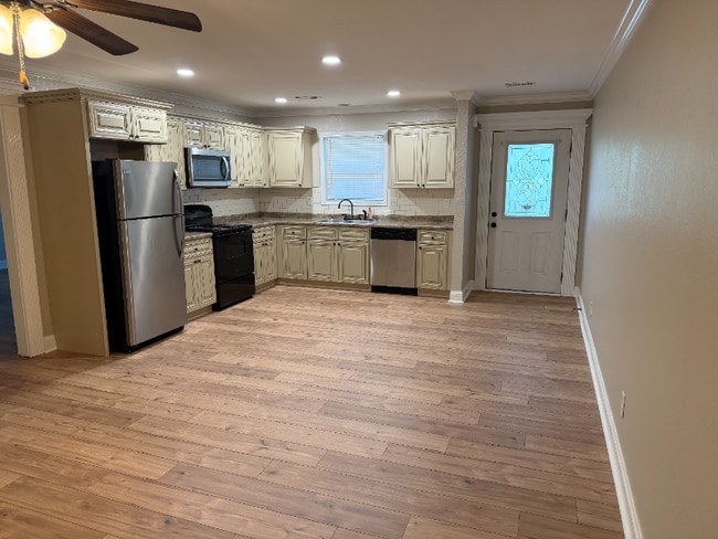 Photo - 2713 Montvale Rd Unit 2713