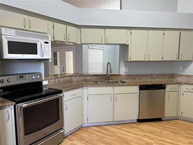 Photo - 8718 Imperial Ct