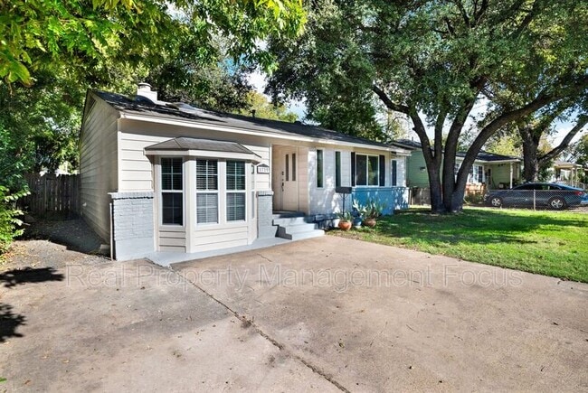 Photo - 1725 Brake Dr