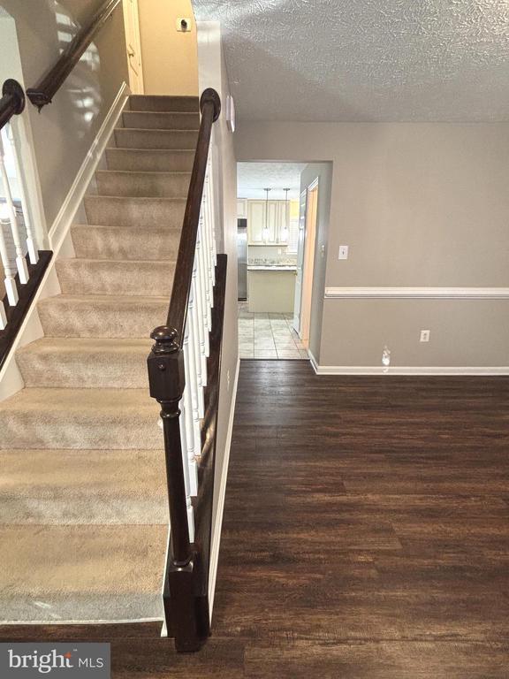 Photo - 10886 Moore St