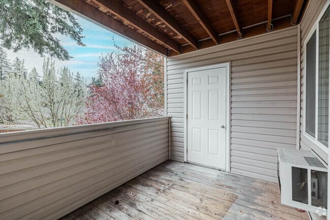 2BA, 2BA - 950SF - Balcony