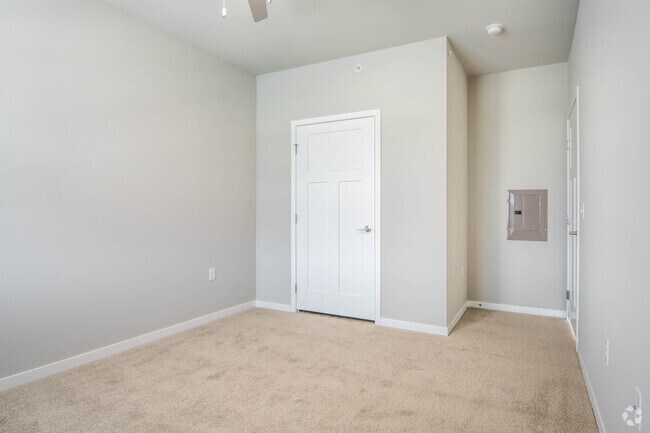 1BR, 1BA - 671SF - Taylor Pointe Apartments