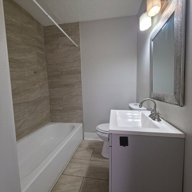 Photo - Multi Family Home 3 Bedroom and 1 Bath For Rent