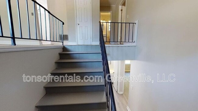 Photo - 220 Georgetown Rd