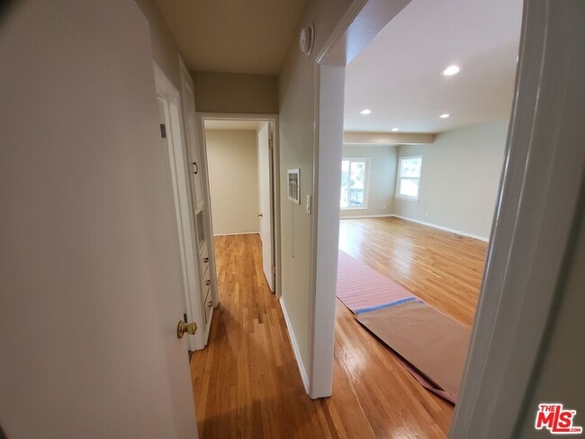 Photo - 676 Bienveneda Ave